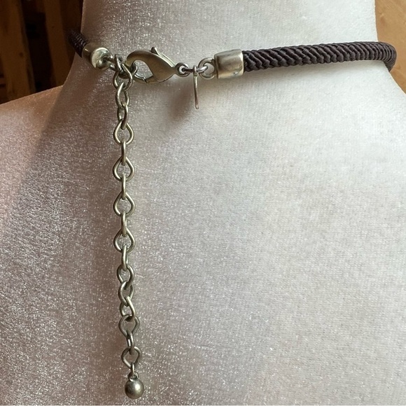 Vintage Chico's Blue Green Resin Pendant Boho Necklace Brown Rope Chain - Picture 5 of 11